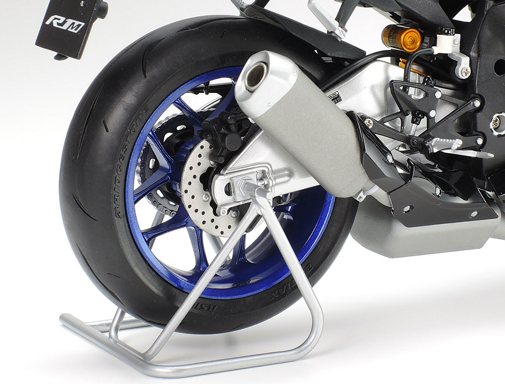 Tamiya 14133 1/12  YZF-R1M Rac - огляд і ціна Model Kit Yamato Space