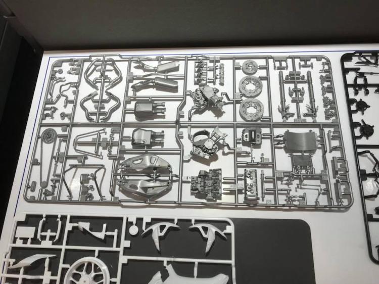 Tamiya 14133 1/12  YZF-R1M Rac - огляд і ціна Model Kit Yamato Space