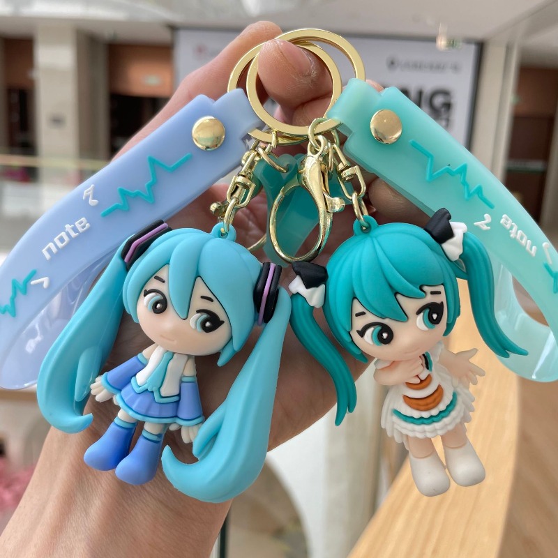 Hatsune Miku Keychain New Crea - огляд і ціна Model Kit Cars