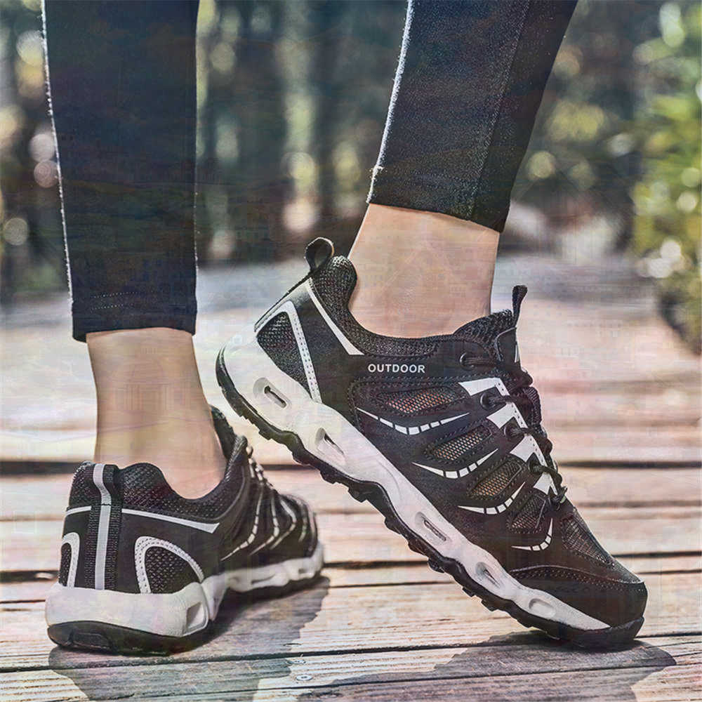 Sumer Round Tip Silver Sneaker - огляд і ціна Model Kit Brands