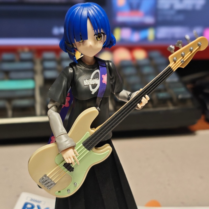 Bandai 30mp Bocchi The Rock Ry - огляд і ціна Model Kit Ryo Yamada