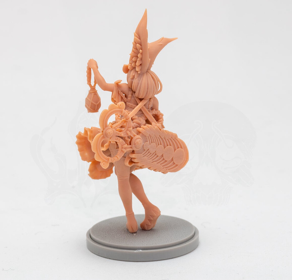 Kingdom Death KD 28417 Beauty  - огляд і ціна Model Kit Baki