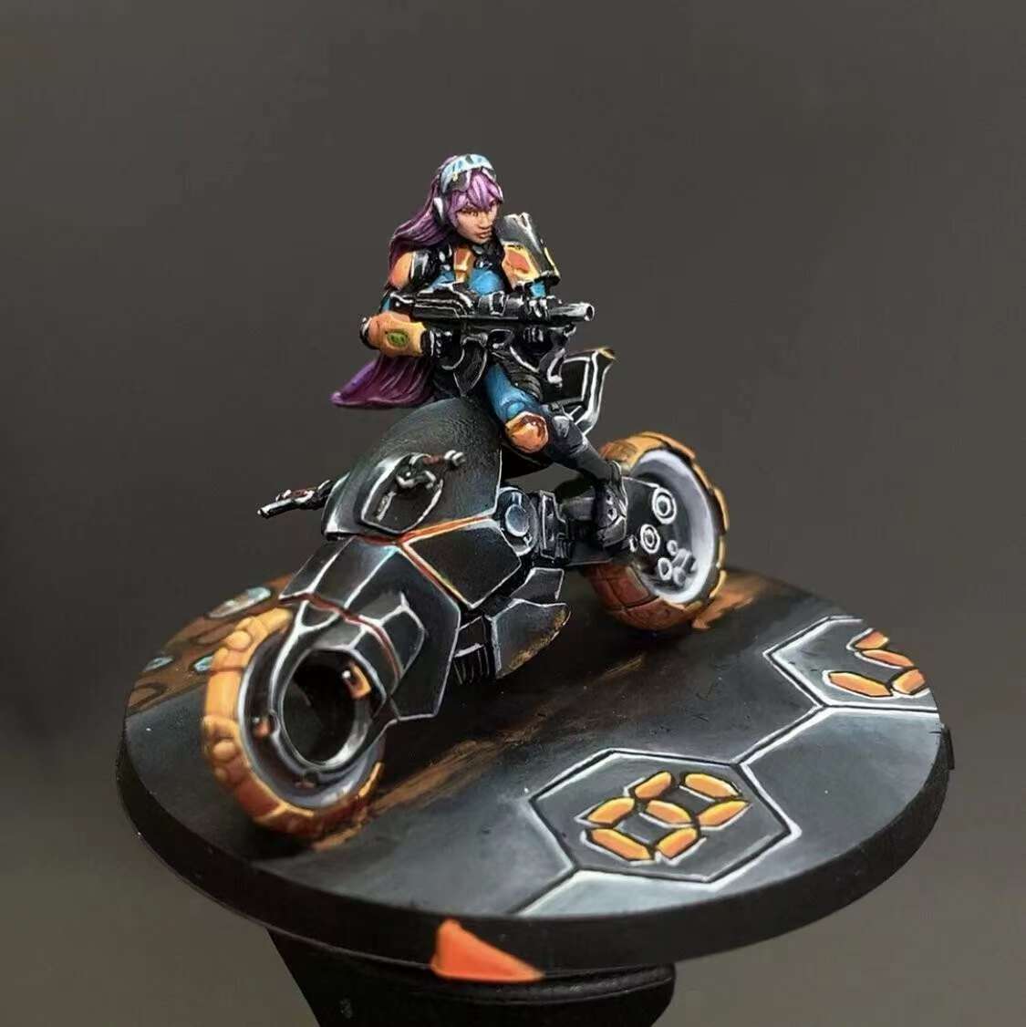 Motorized Bounty Hunters Model - огляд і ціна Model Kit Yamato Space